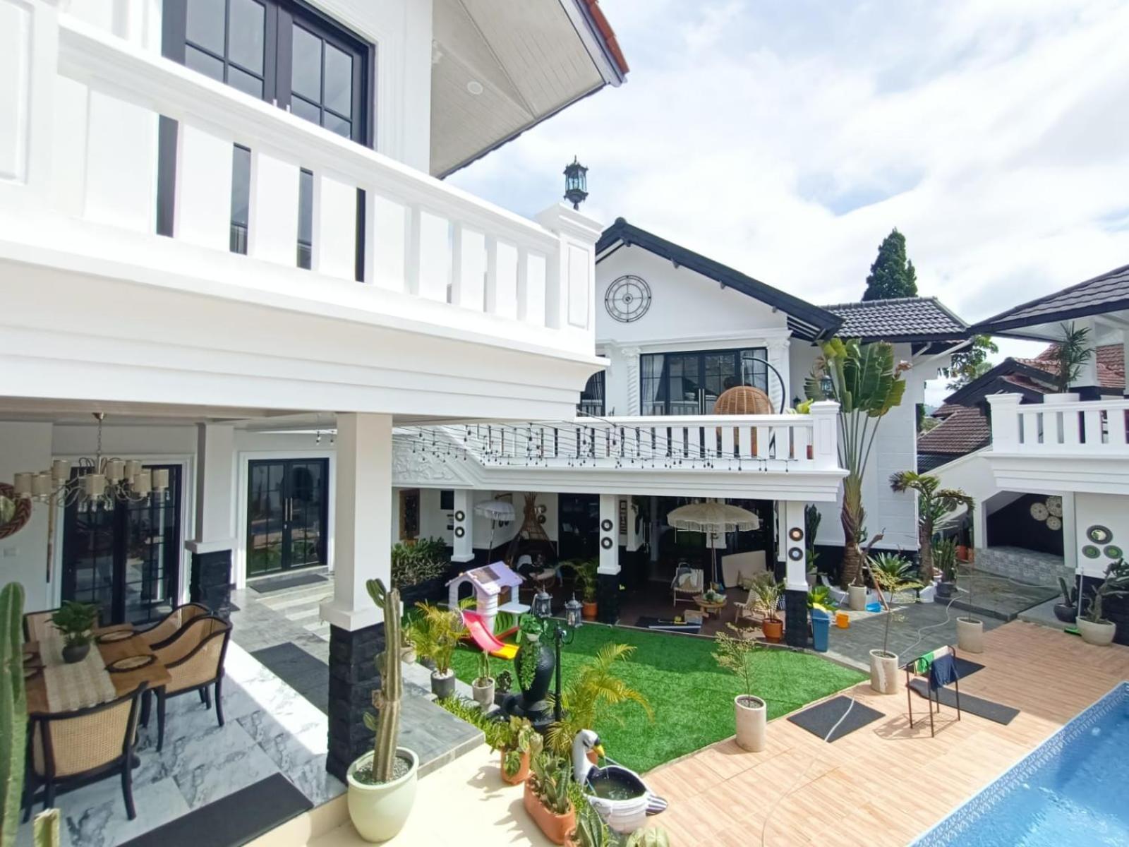Villa Kota Bunga Malini 10 Cikundul Exterior photo